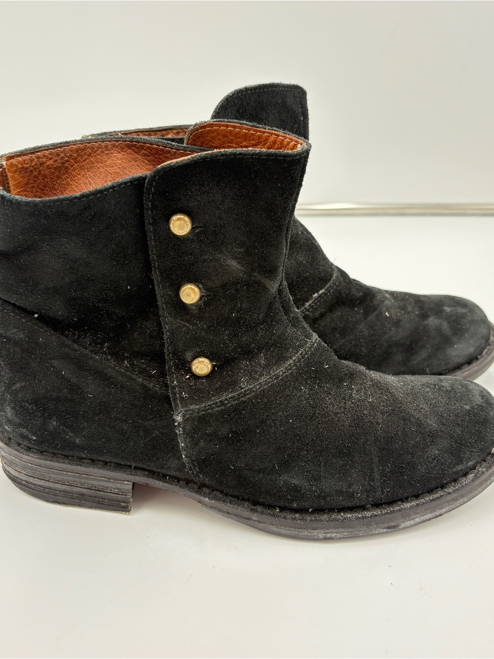 Fiorentini + Baker Victorian Style Gold Studded Black Suede Leather Italy 36 5.5